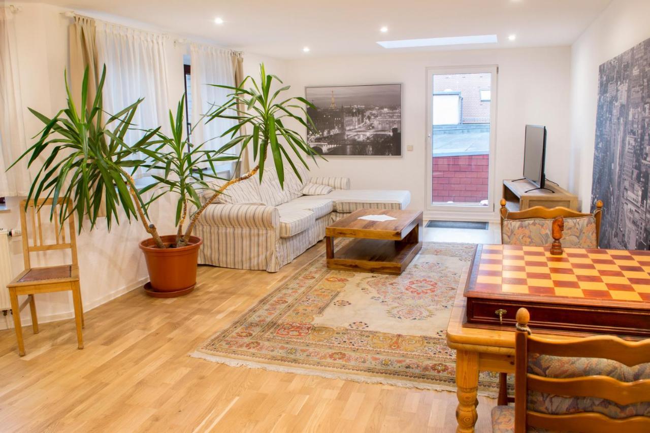 Gwuni Guest house