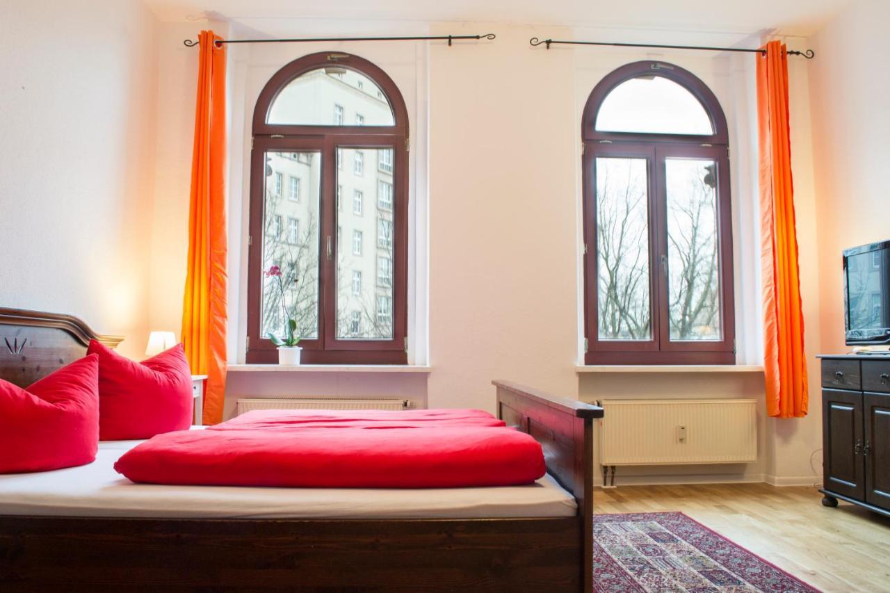 Gwuni Guest house *